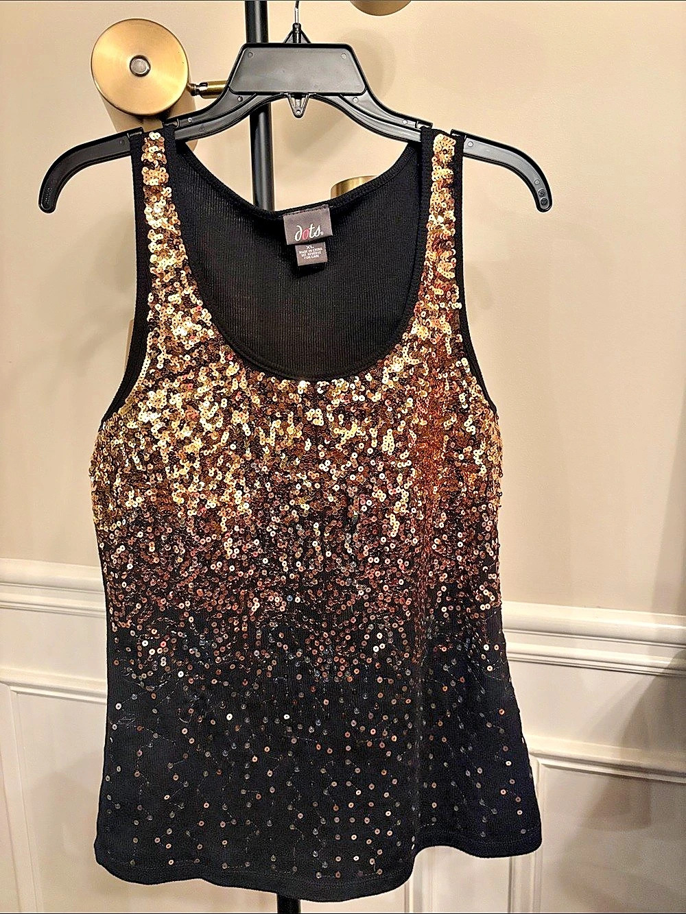 NWOT dots 60% cotton Sequin Tank Top in Black & Gold Size XL